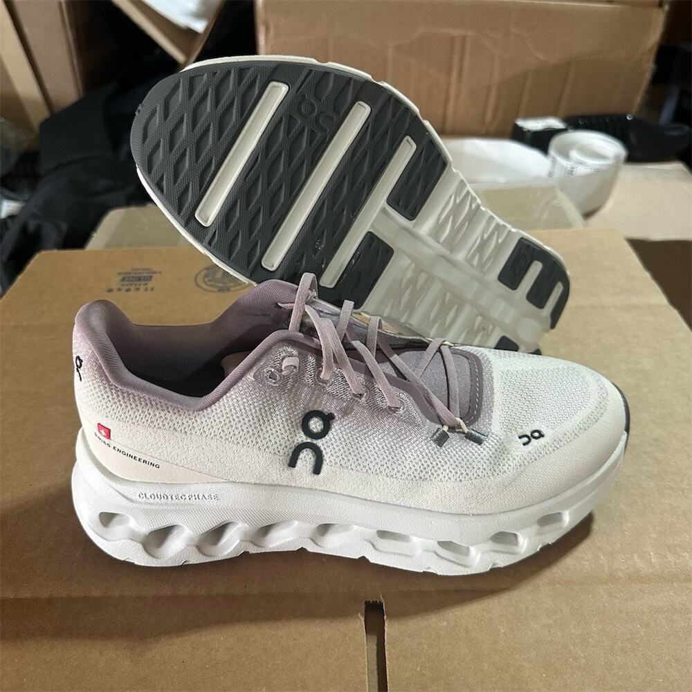 On Running Cloudtilt 'Heron/Dew' Comfort Walking Sneakers | Womens 8.5 | EUC